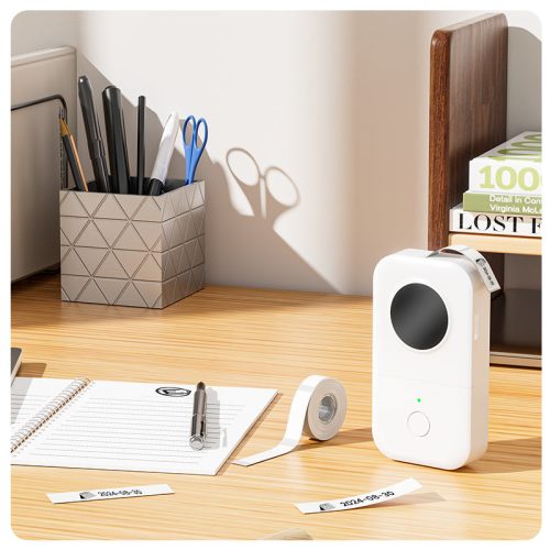 Phomemo D30 bluetooth label maker white 2